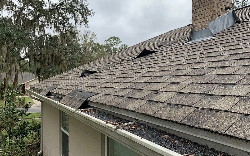 Is Your Gainesville Roof Showing Signs of Wind Damage?