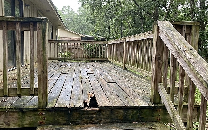 Is Your Gainesville Deck Starting to Feel Unsafe?